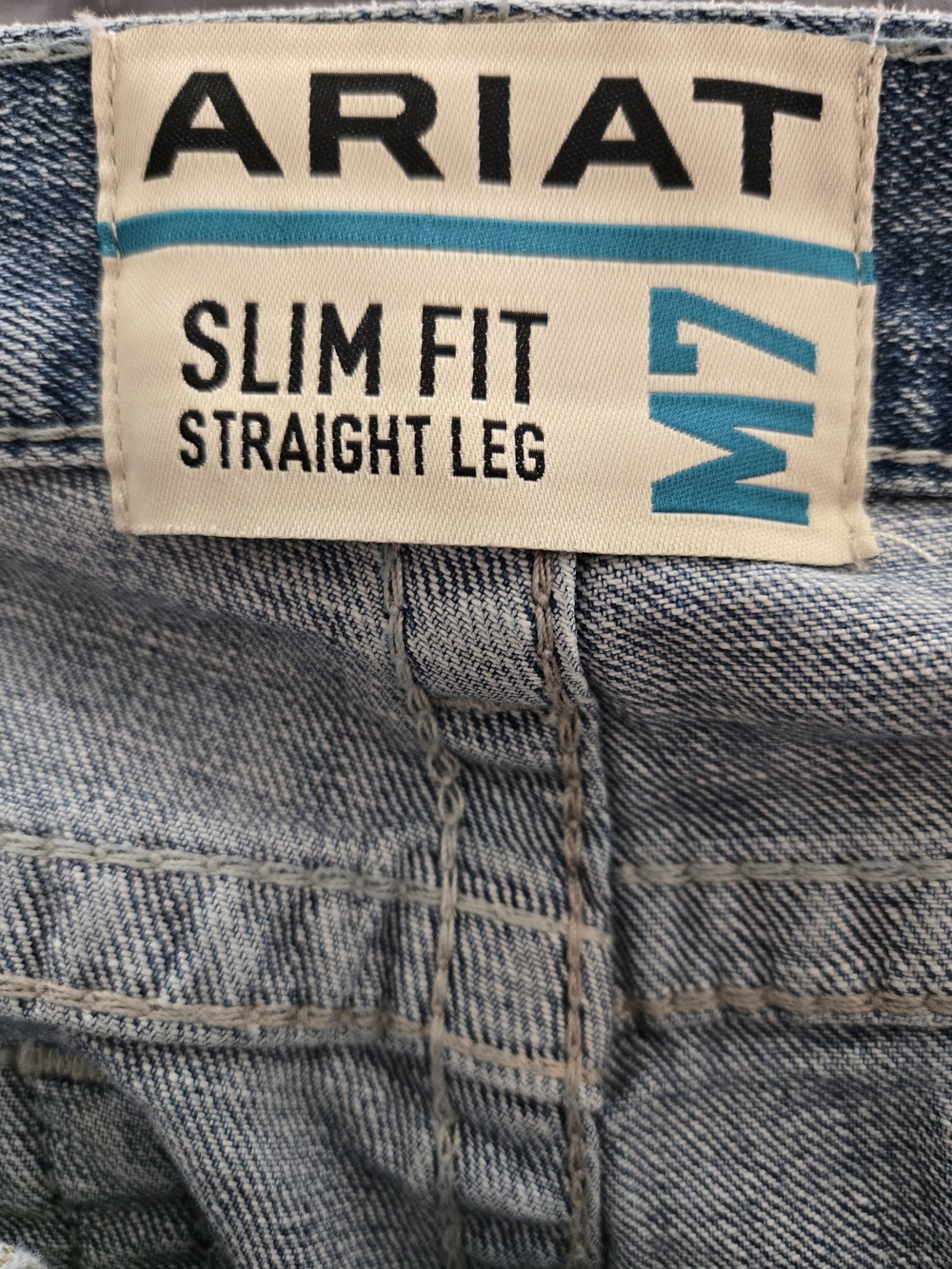 Ariat Slim Fit Straight Leg Jeans - Light Blue - Brand NEW Without Tags